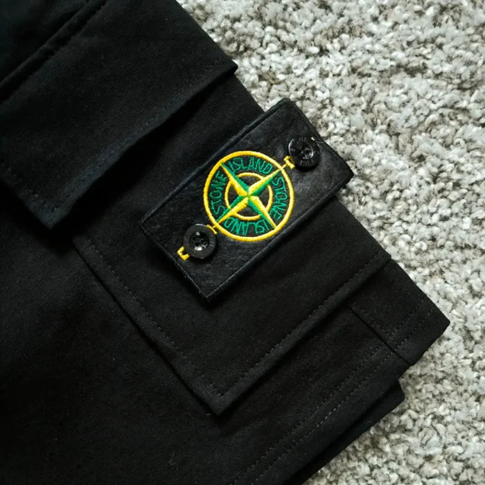 Чоловічі шорти Stone Island чорні M