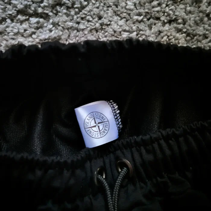 Чоловічі шорти Stone Island чорні M