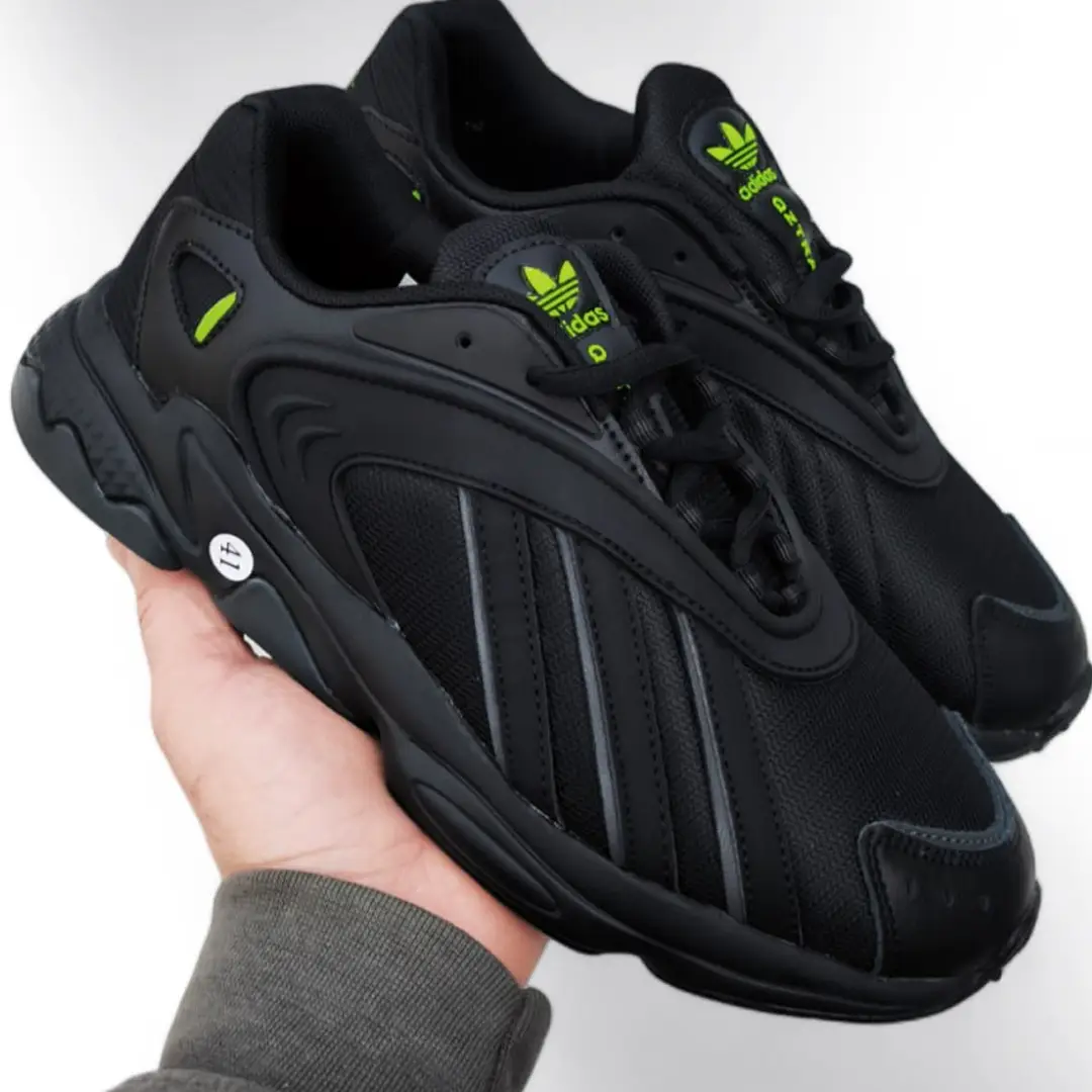 Adidas Oztral чорні