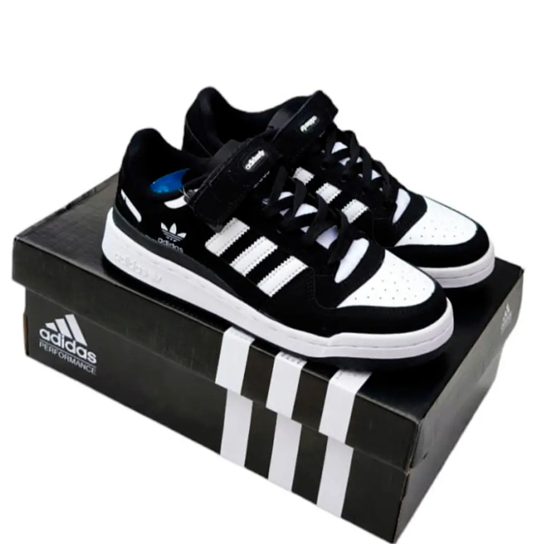 Кросівки Adidas Forum Black White