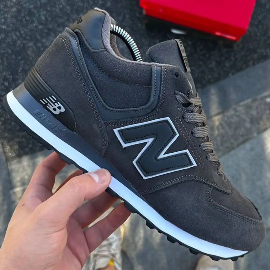 New Balance Mid in dark gray замша