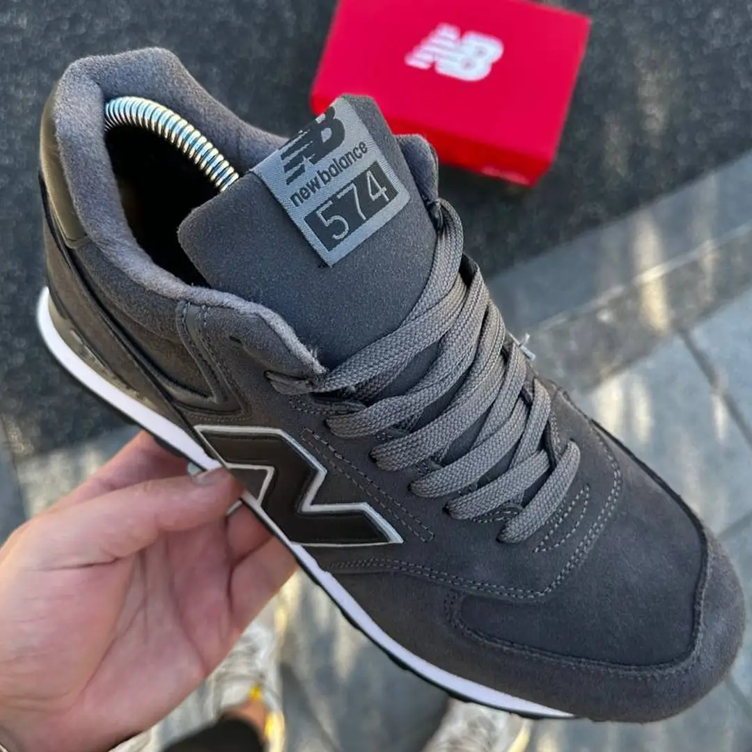 New Balance Mid in dark gray замша