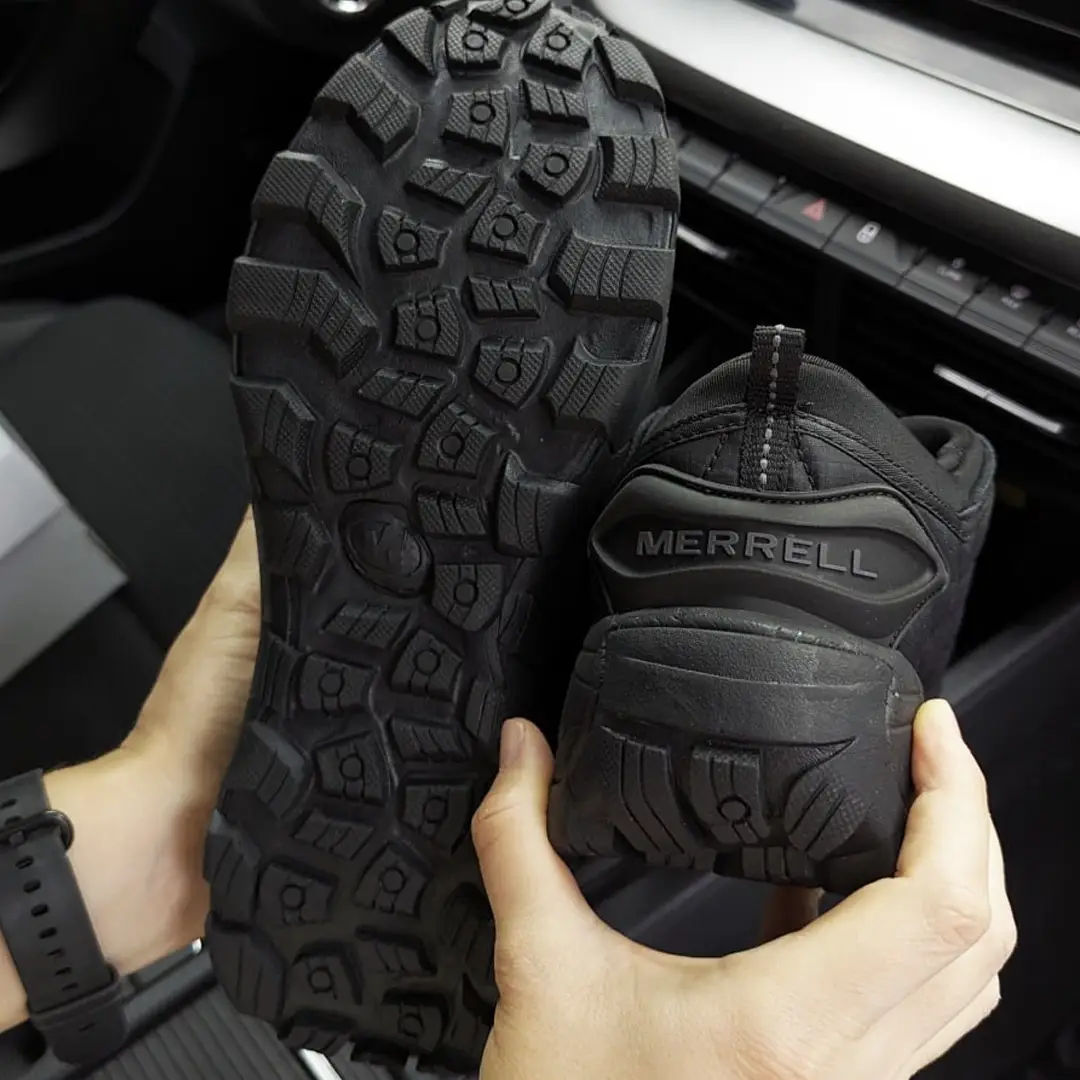 Кросівки Merrell Ice Cap Moc Termo чорні термо кросівки Merrell Ice Cap Moc Termo чорні термо
