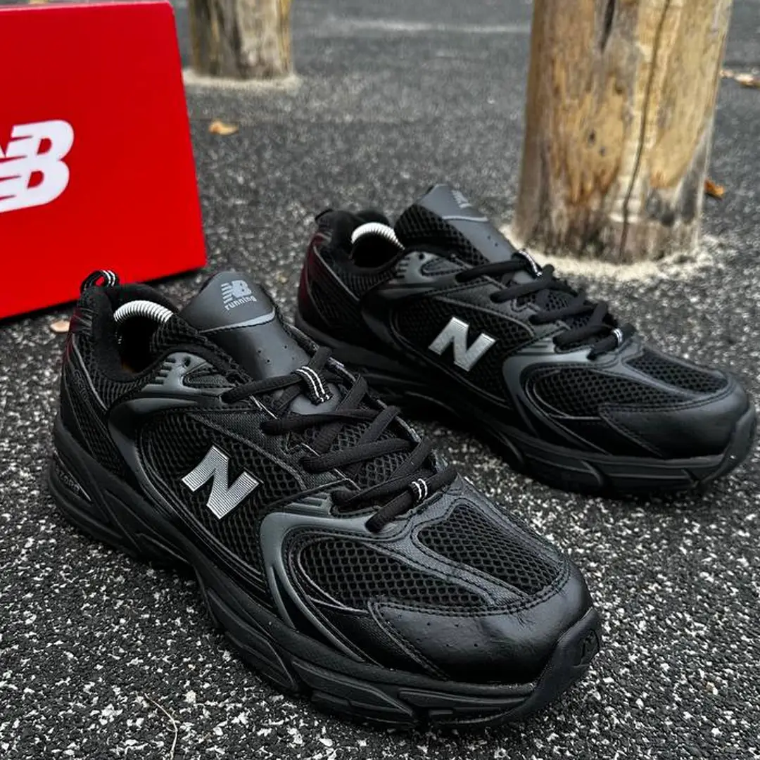 Зимові кросівки New Balance чорні