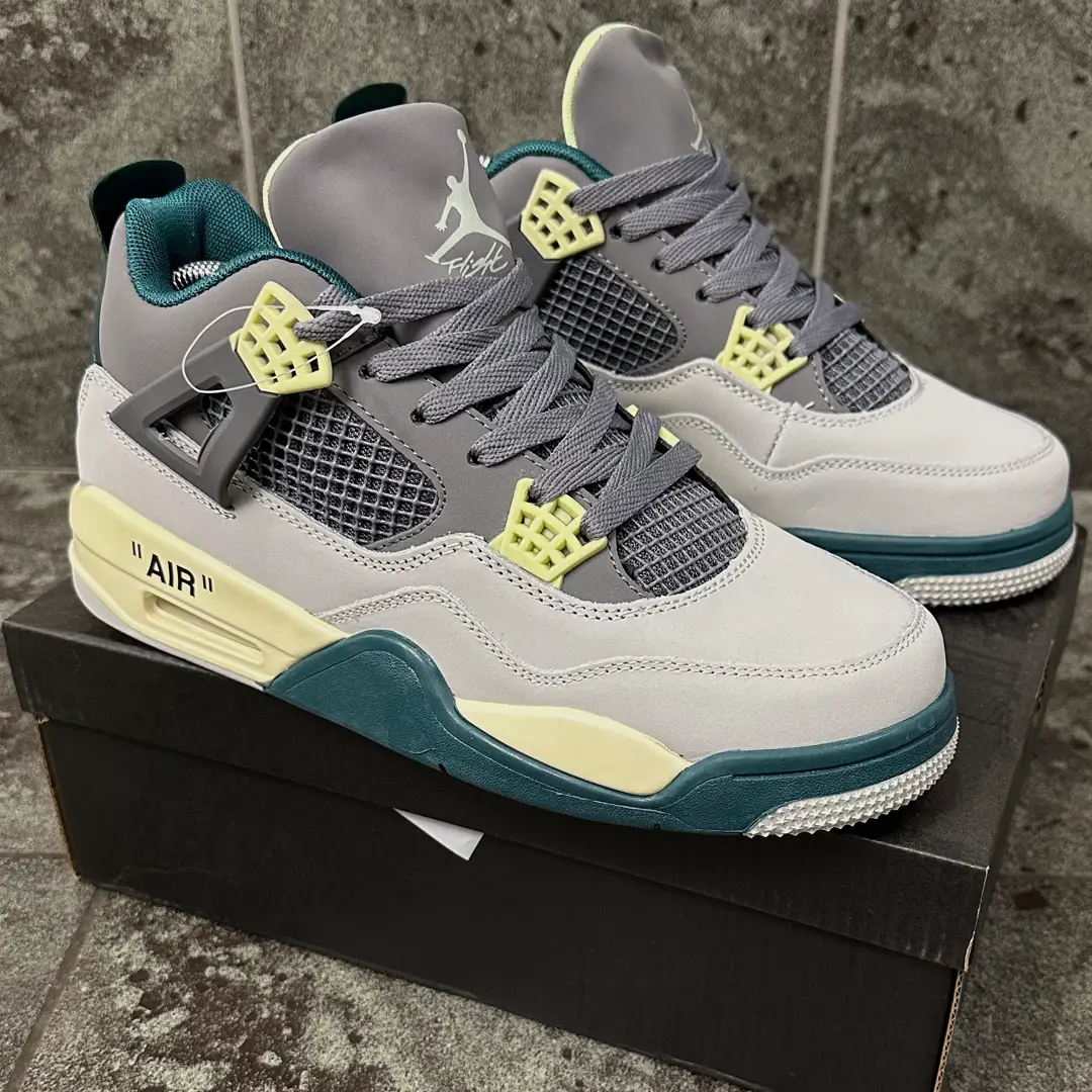 Кросівки Nike Air Jordan Retro gray green