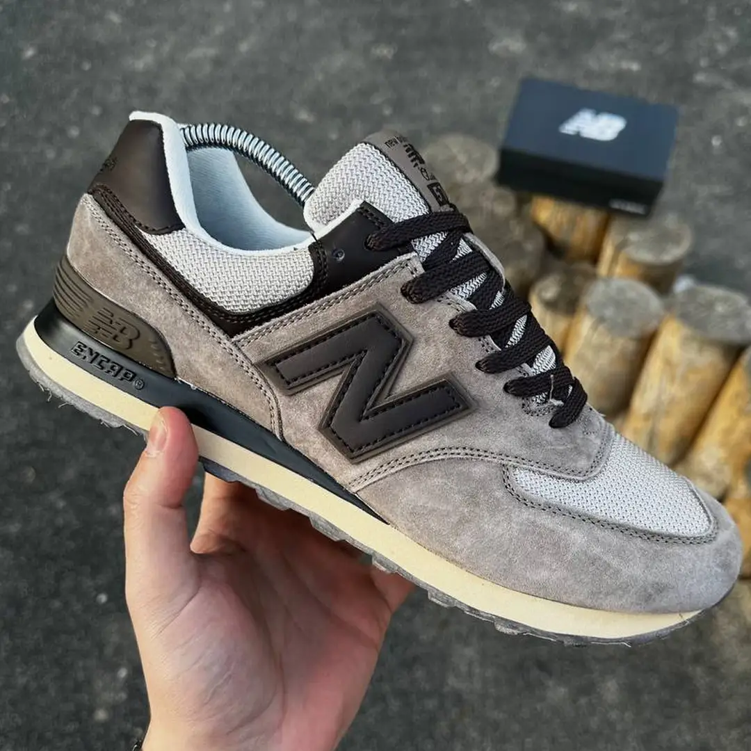 New Balance Classic коричневі замша