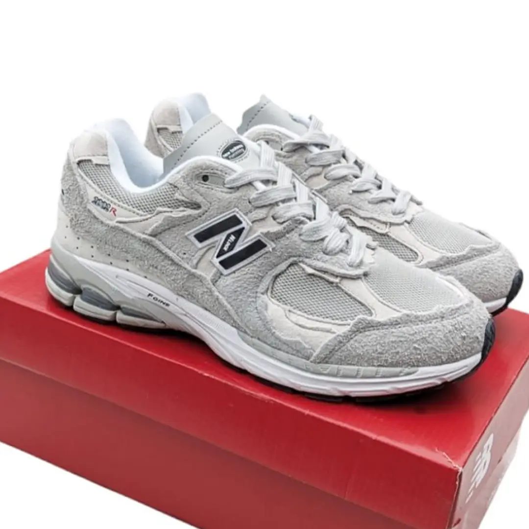 Кросівки New Balance R сірі