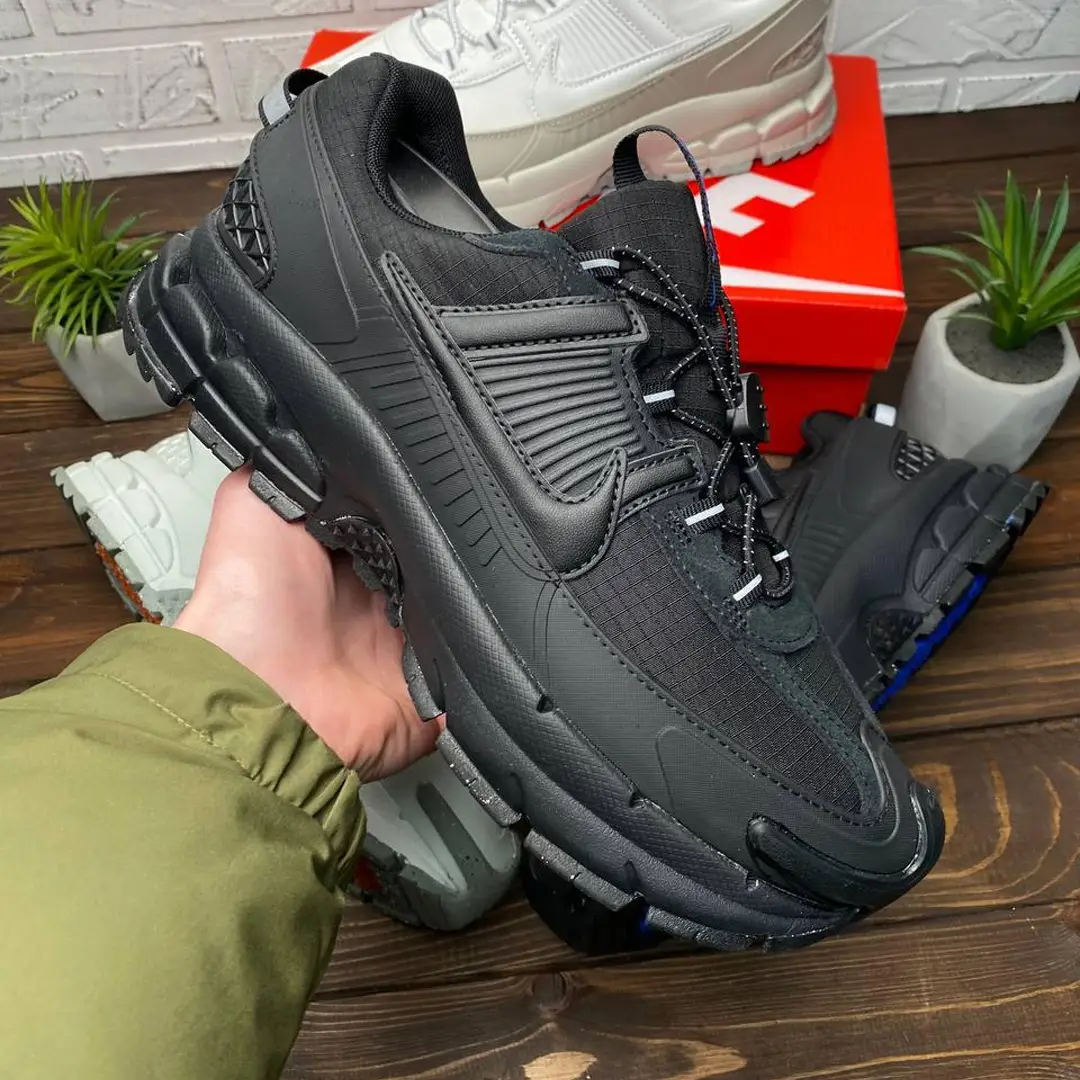 Кросівки Nike Zoom Vomero Roam Black