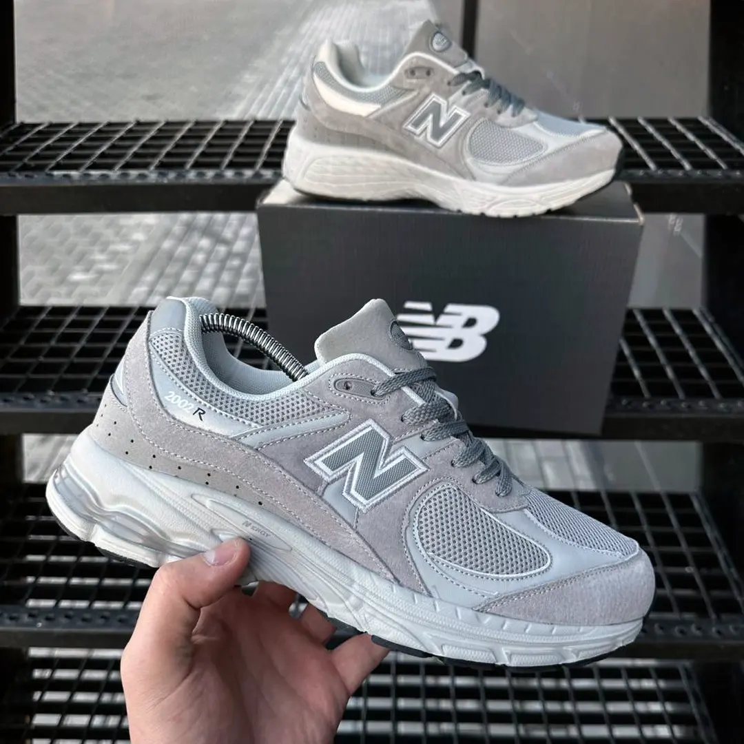 New Balance R (світло сірі)