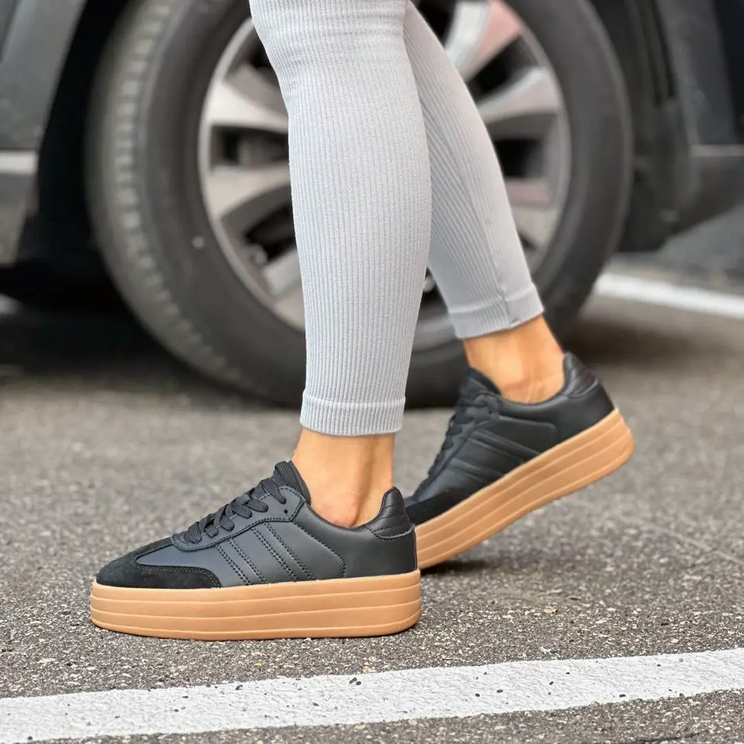 Жіночі демісезонні кросівки Stilli CX