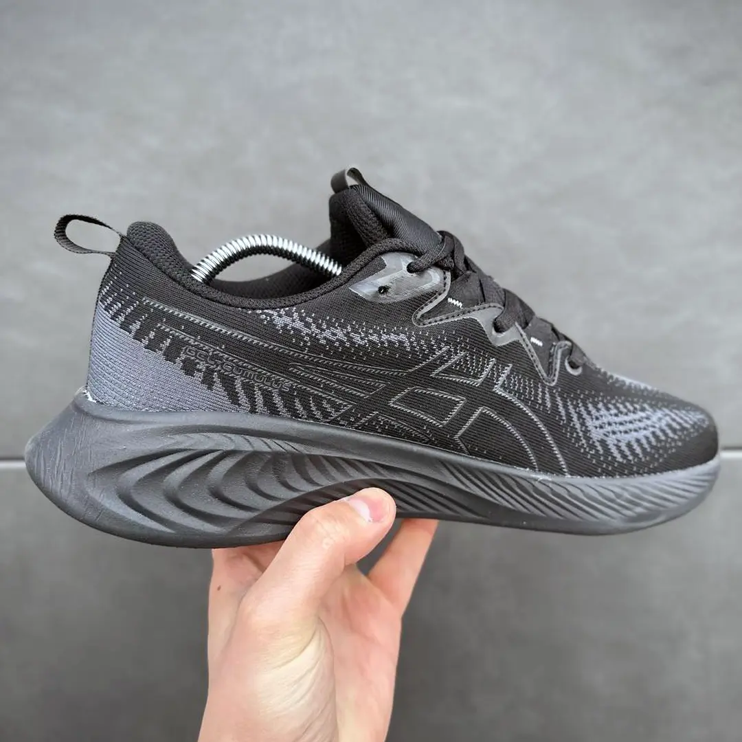 Asics Gel Cumulus (all black)