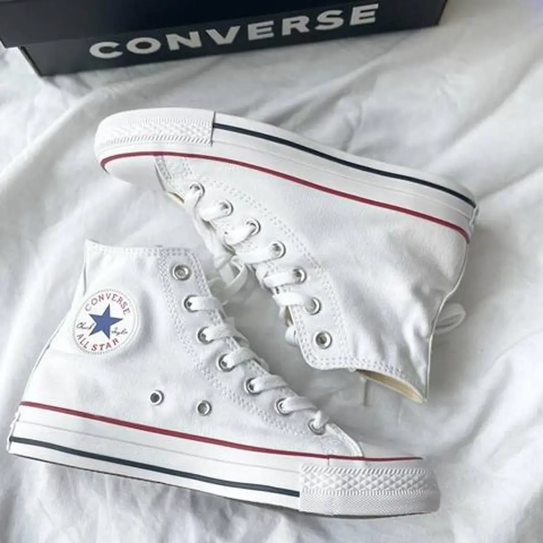 Кеди Converse All Star білі кольорове лого