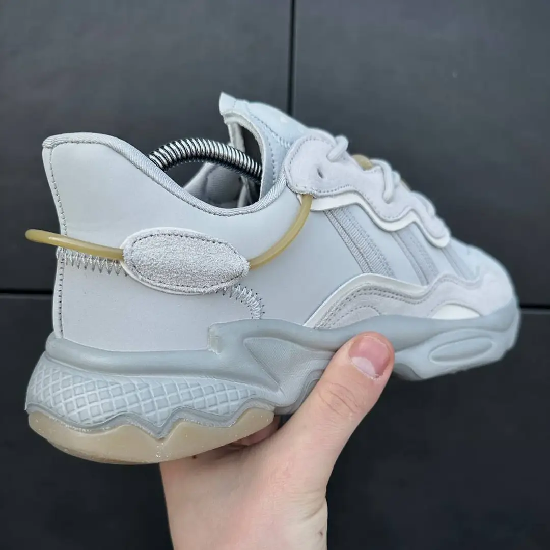 Кросівки Adidas Ozweego light gray