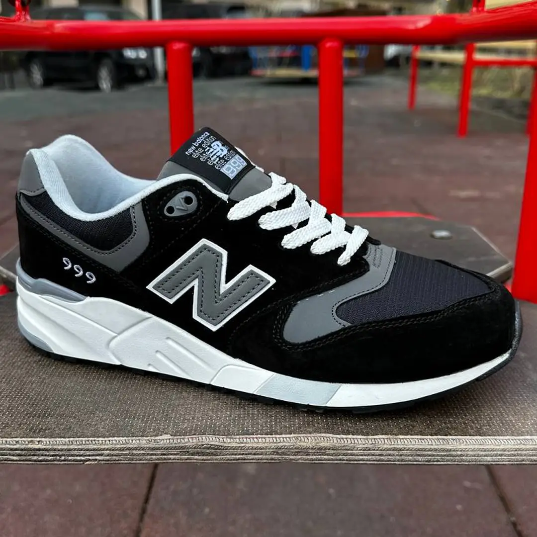 Кросівки New Balance black white