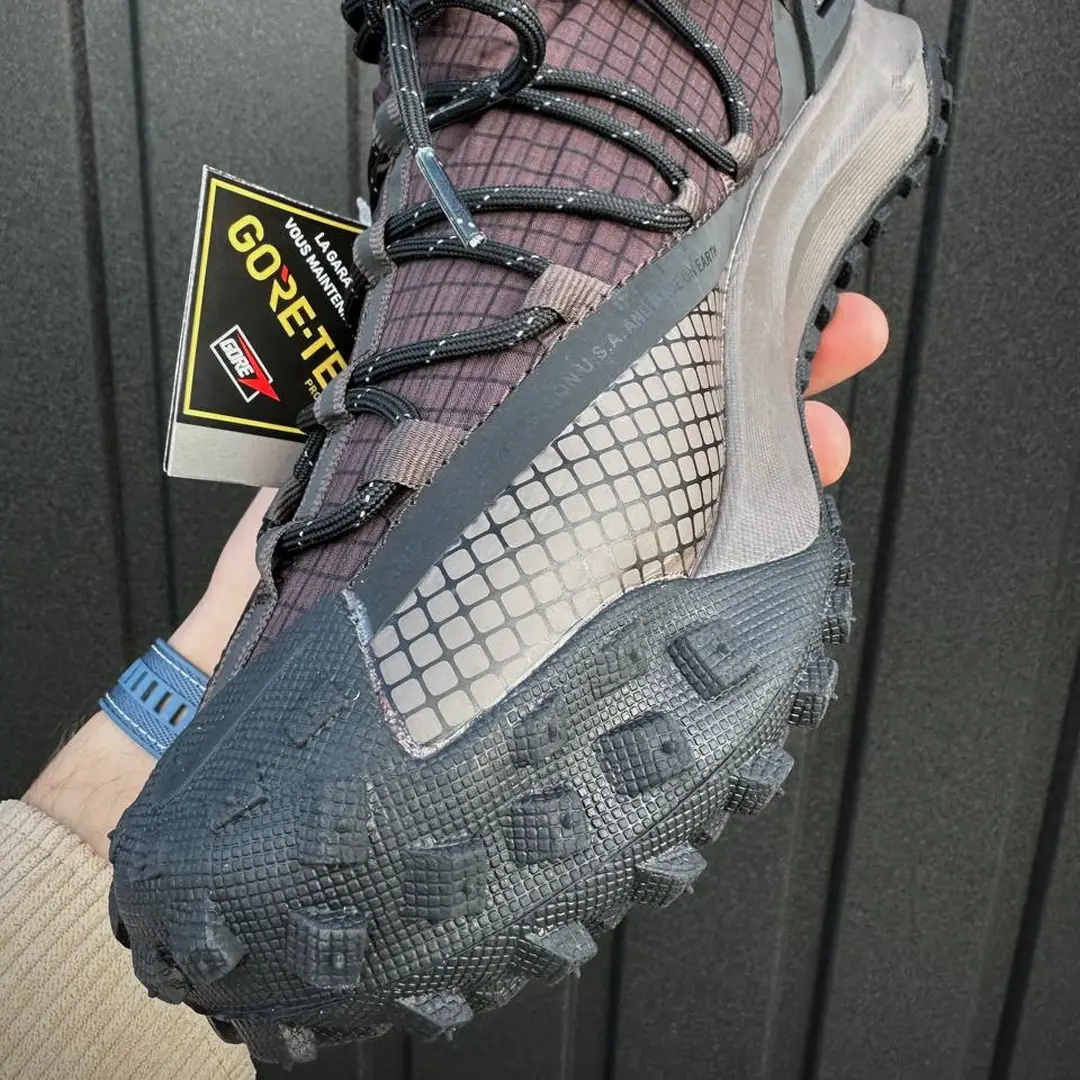 Кросівки Nike ACG Mountain Fly