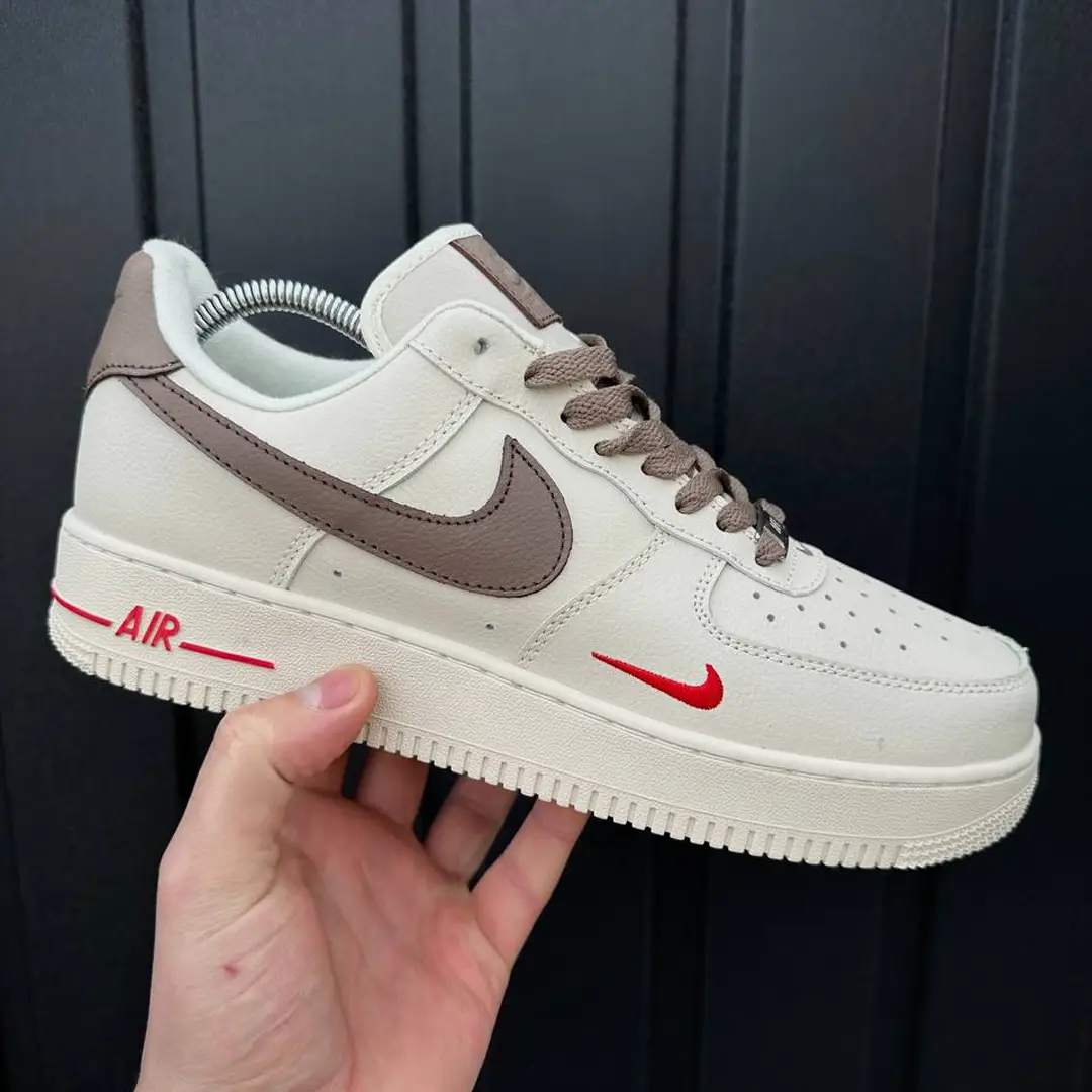 Кросівки Nike Air Force Low Essenti mocco