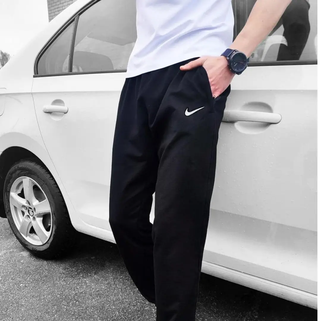 Спортивний одяг Чоловічий комплект Nike: штани + футболка (біла) Магазин Орхідея Чоловічий комплект Nike штани + футболка (біла)