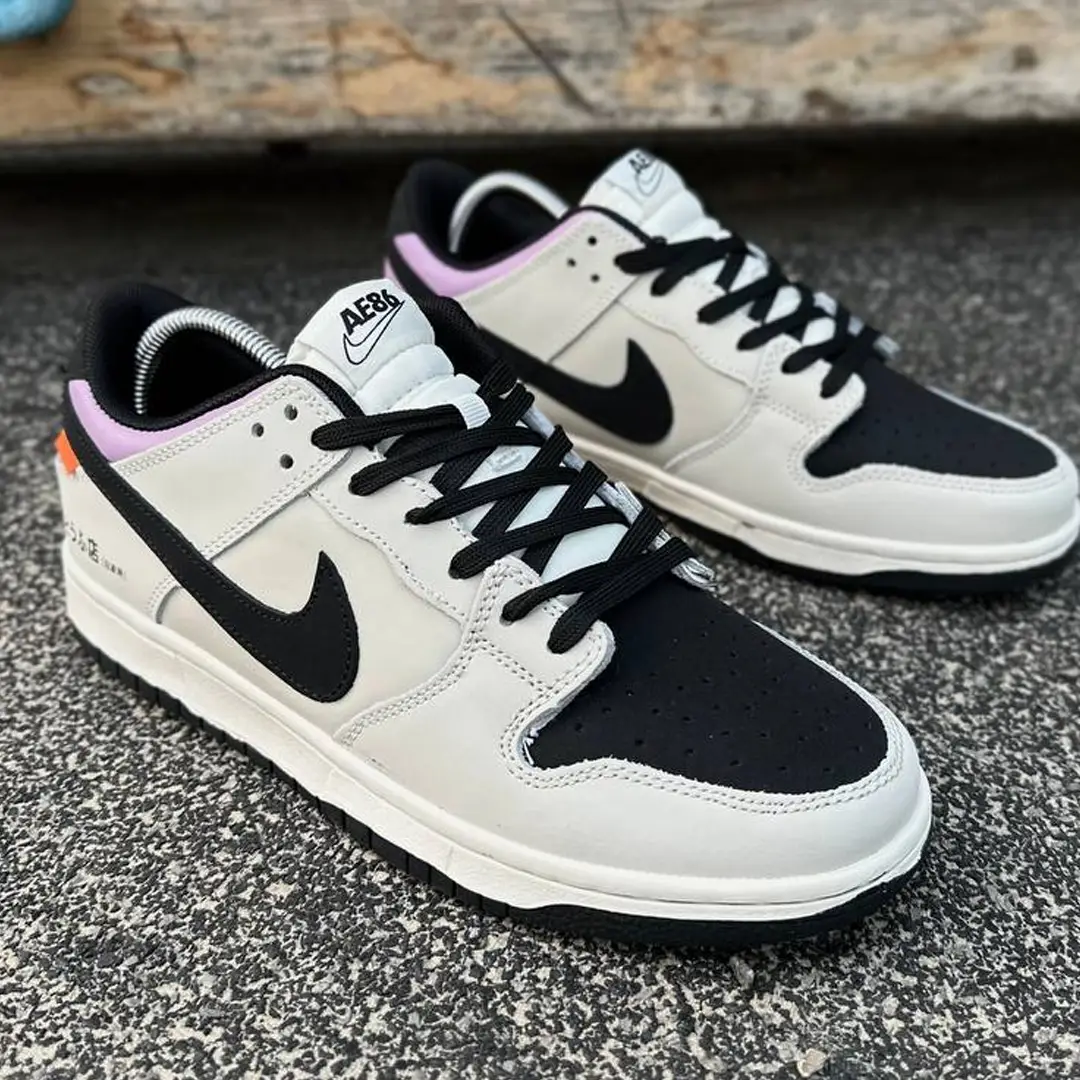 Для нього Чоловіча сорочка мрамор (чорна) Магазин Орхідея Кросівки Nike SB Dunk (gray & black)