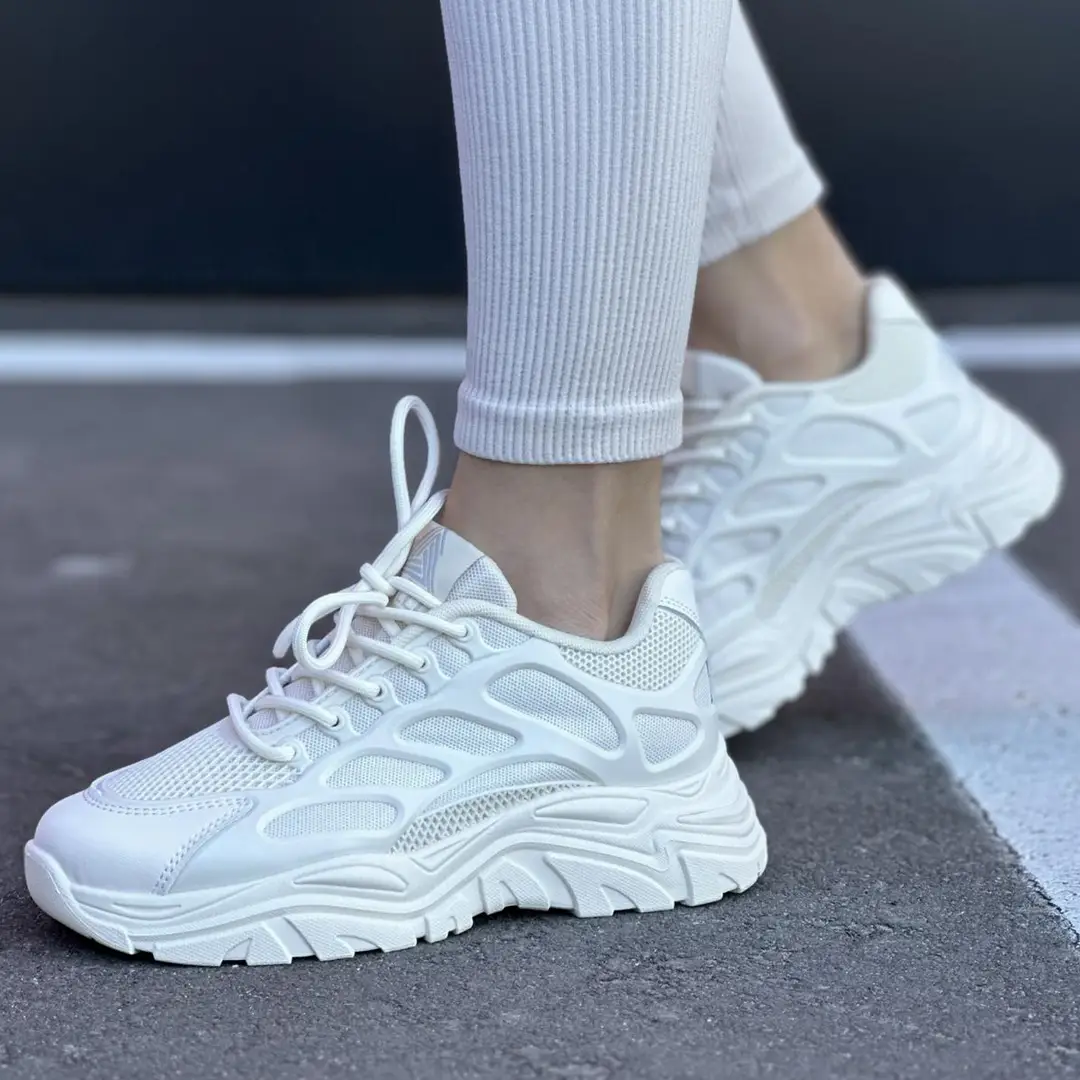 Жіночі демісезонні кросівки Stilli A