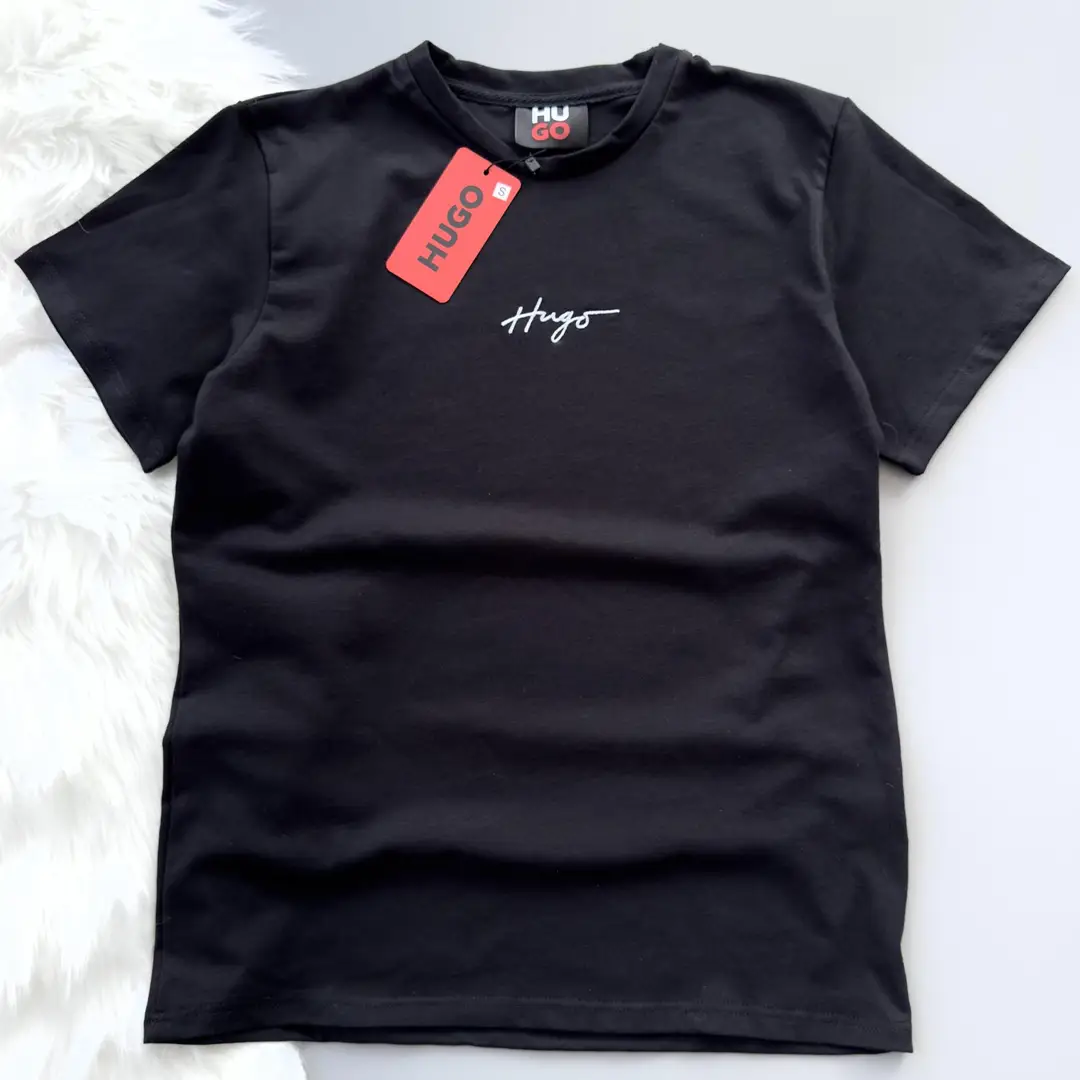 Спортивний одяг Футболка HUGO BOSS (блакитна) Магазин Орхідея Футболка HUGO BOSS (чорна)