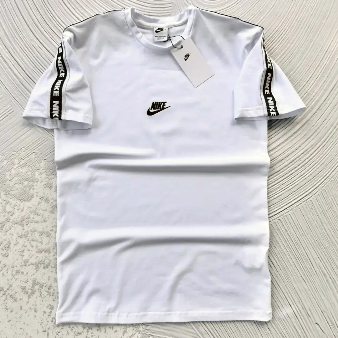 Футболка Nike лампас (біла)