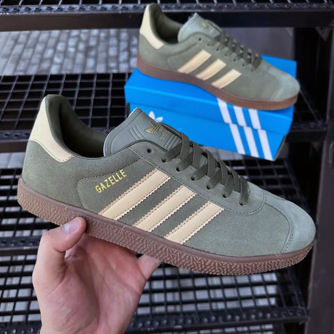 Взуття Кросівки Adidas Samba OG (white) Магазин Орхідея Кросівки Adidas Gazelle (khaki) жіночі чоловічі