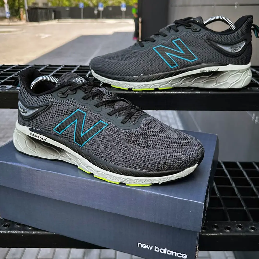 Чоловічі кросівки New Balance Fresh Foam (темно сірі)