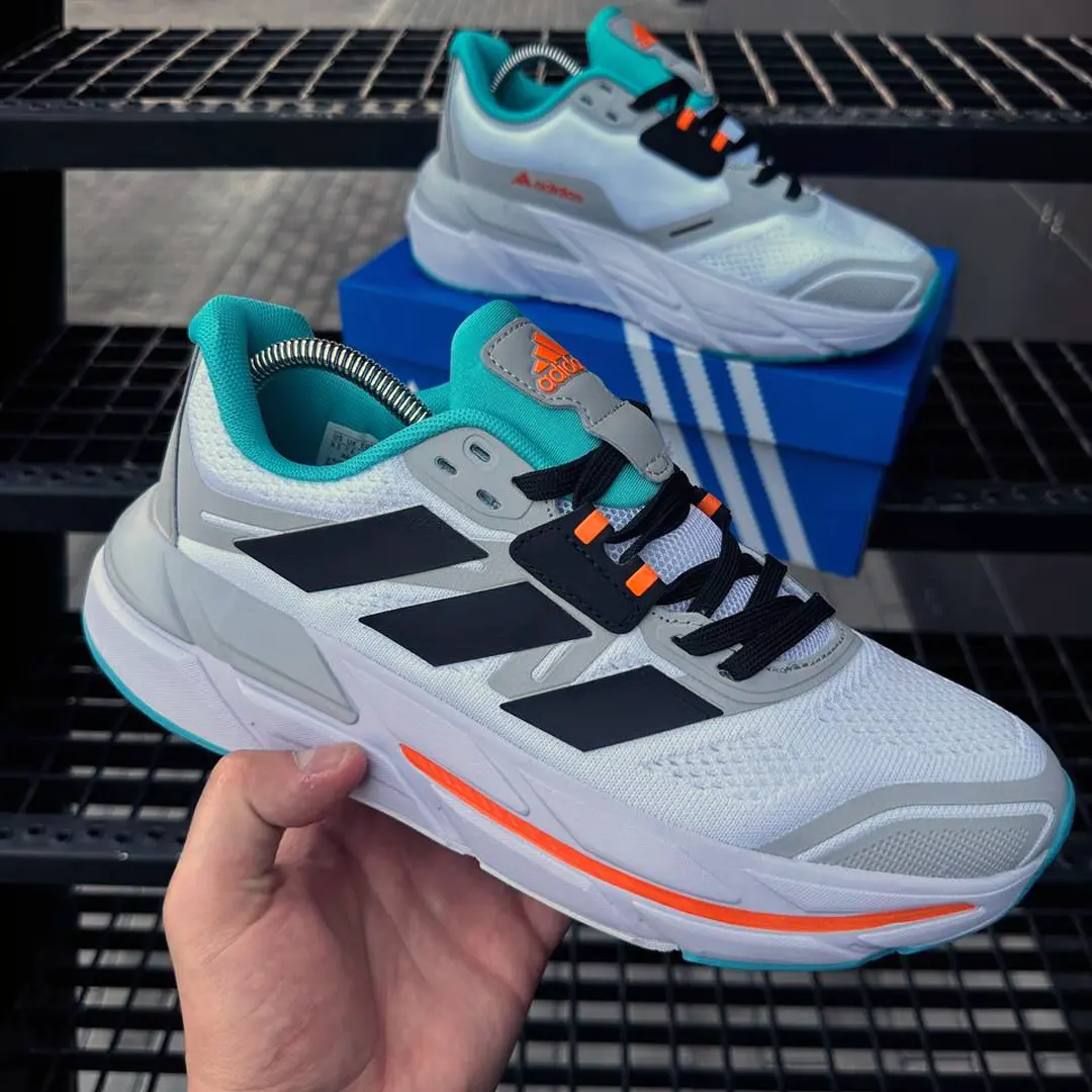 Кросівки Adidas Adistar . (color)