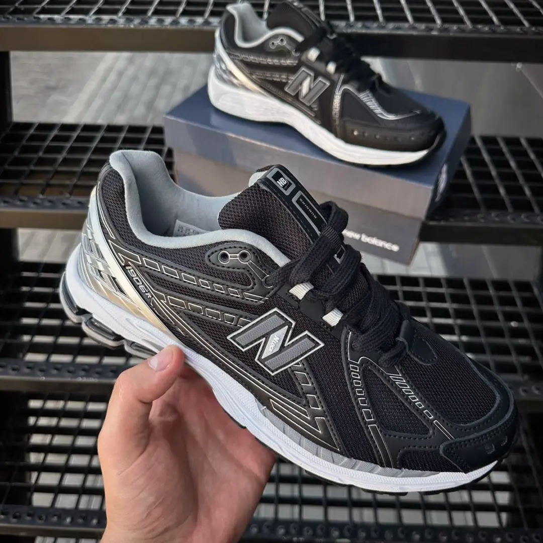 Кросівки New Balance R (black)