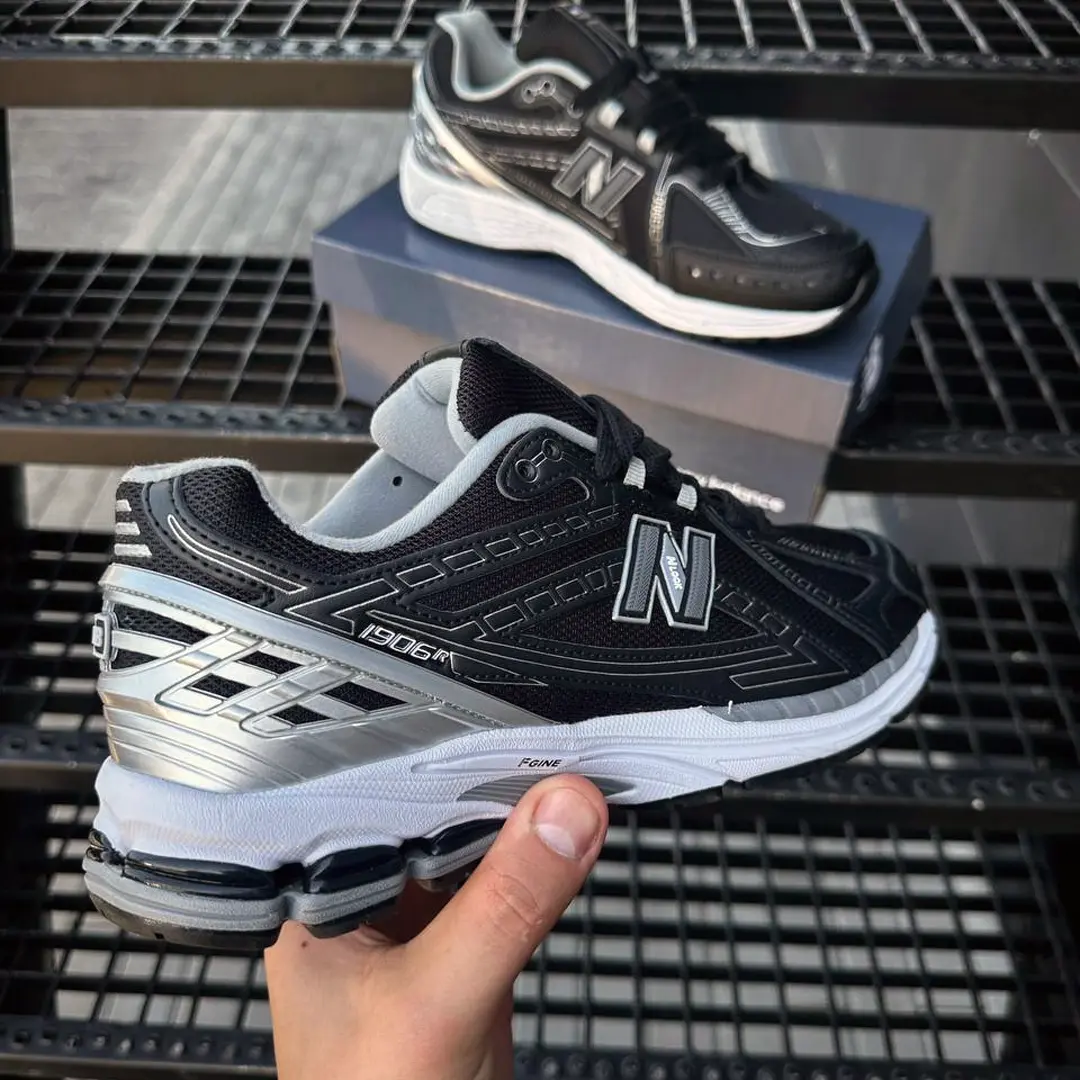 Кросівки New Balance R (black)