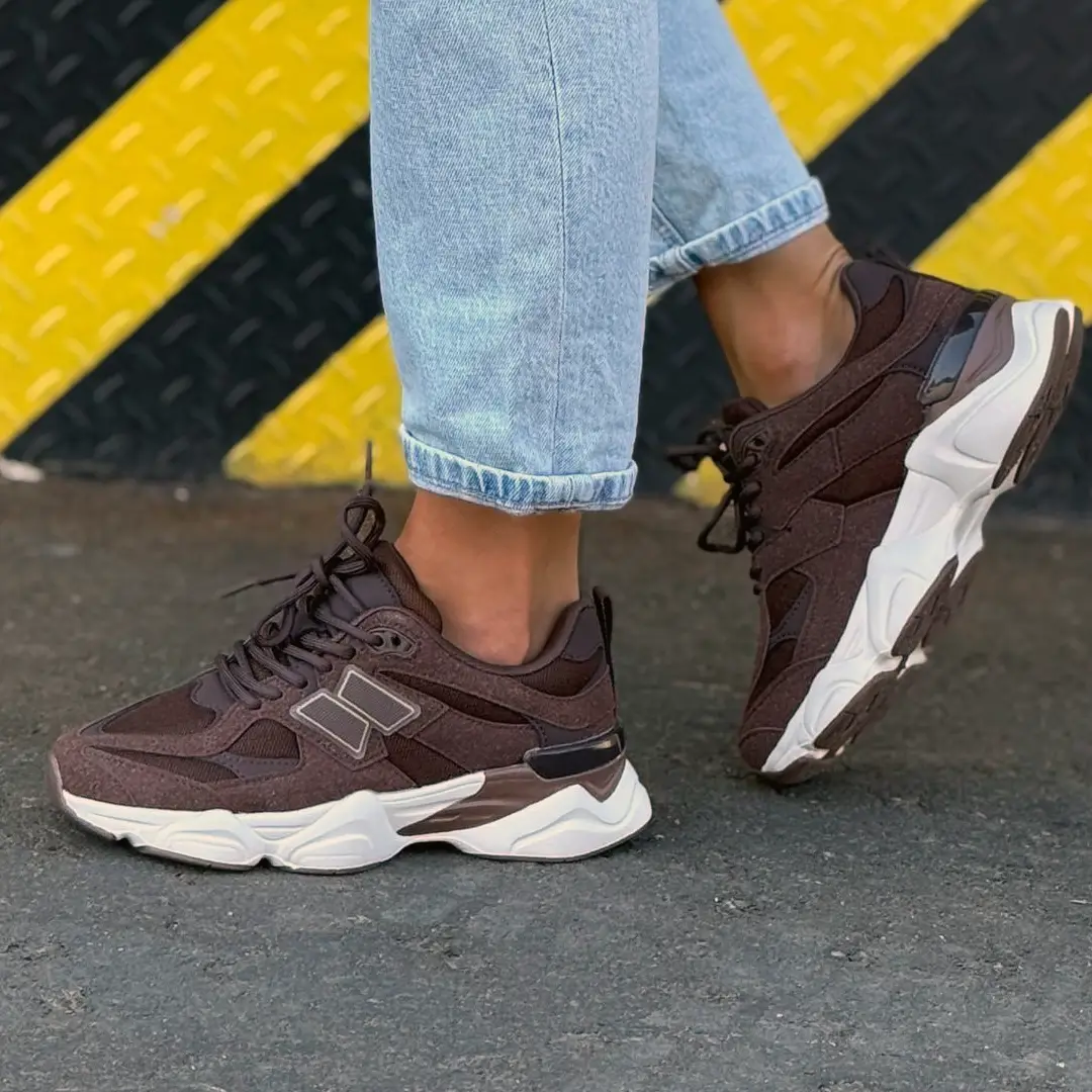 Жіночі демісезонні кросівки Stilli NB