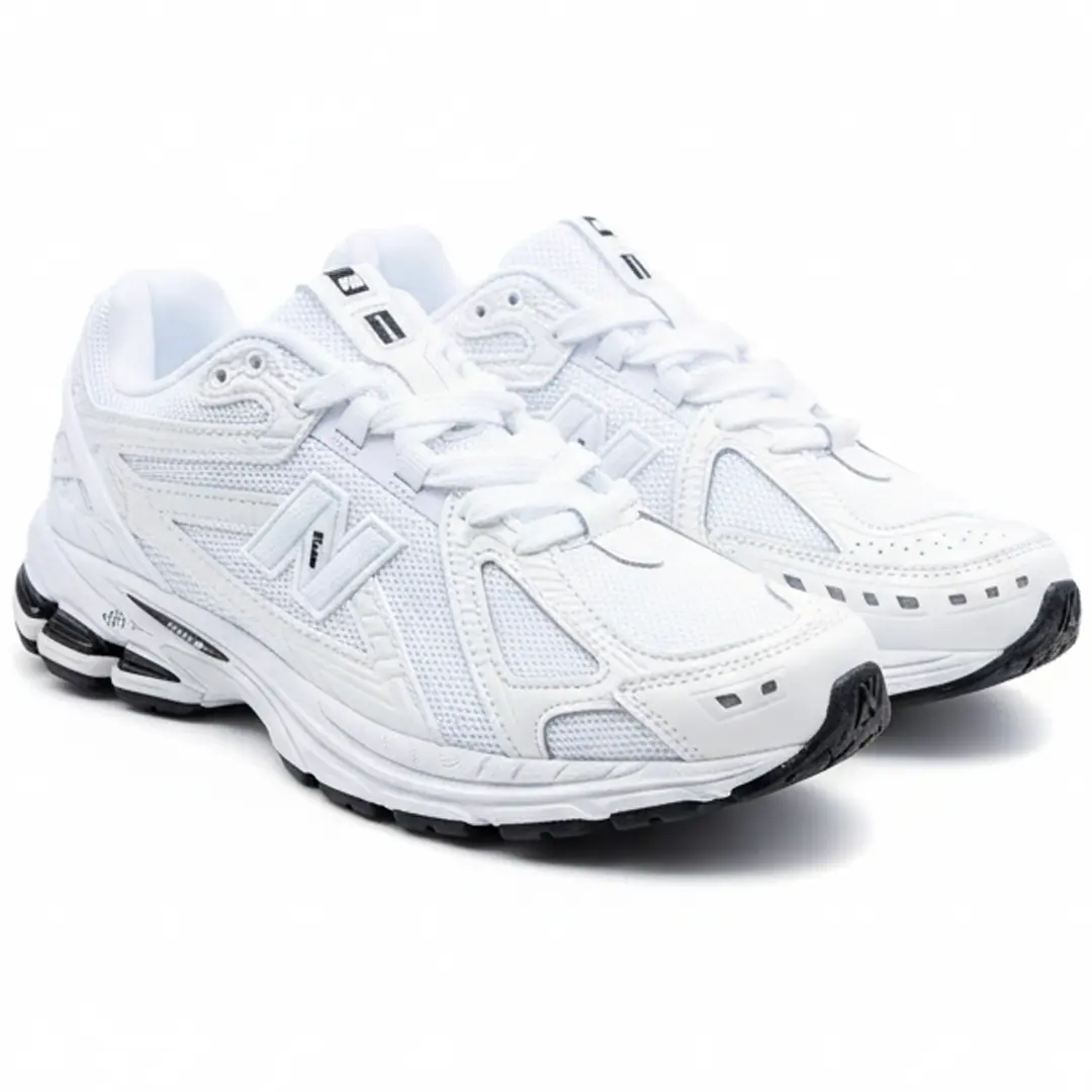 кросівки New Balance R (білі)