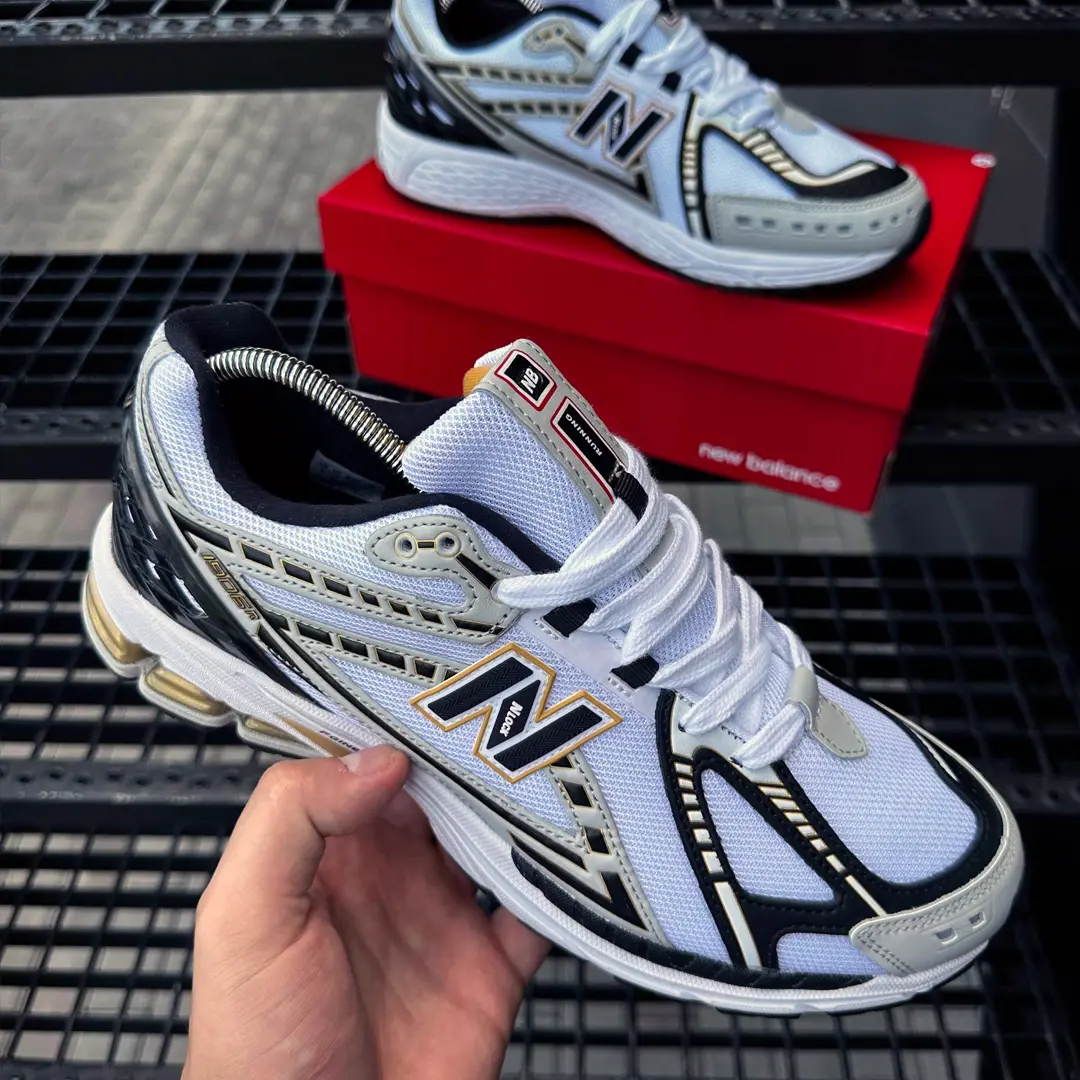 Кросівки New Balance R (WhiteMetallicGold)