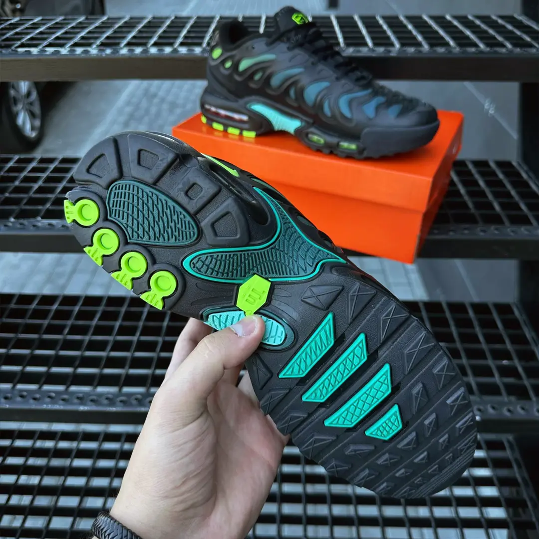 Кросівки Nike Air TN Plus Drift (black & green)