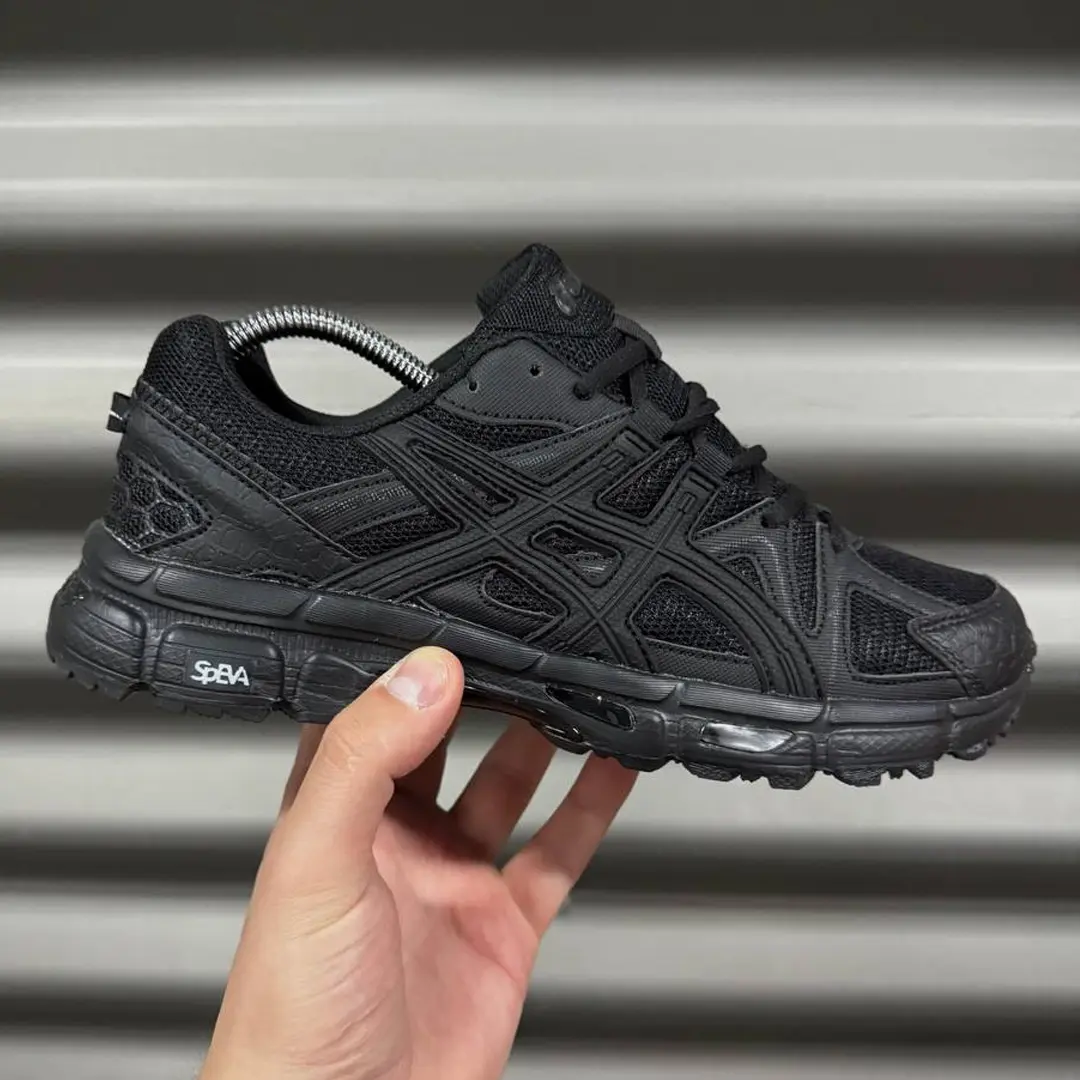 Asics Gel Kahana (all black)