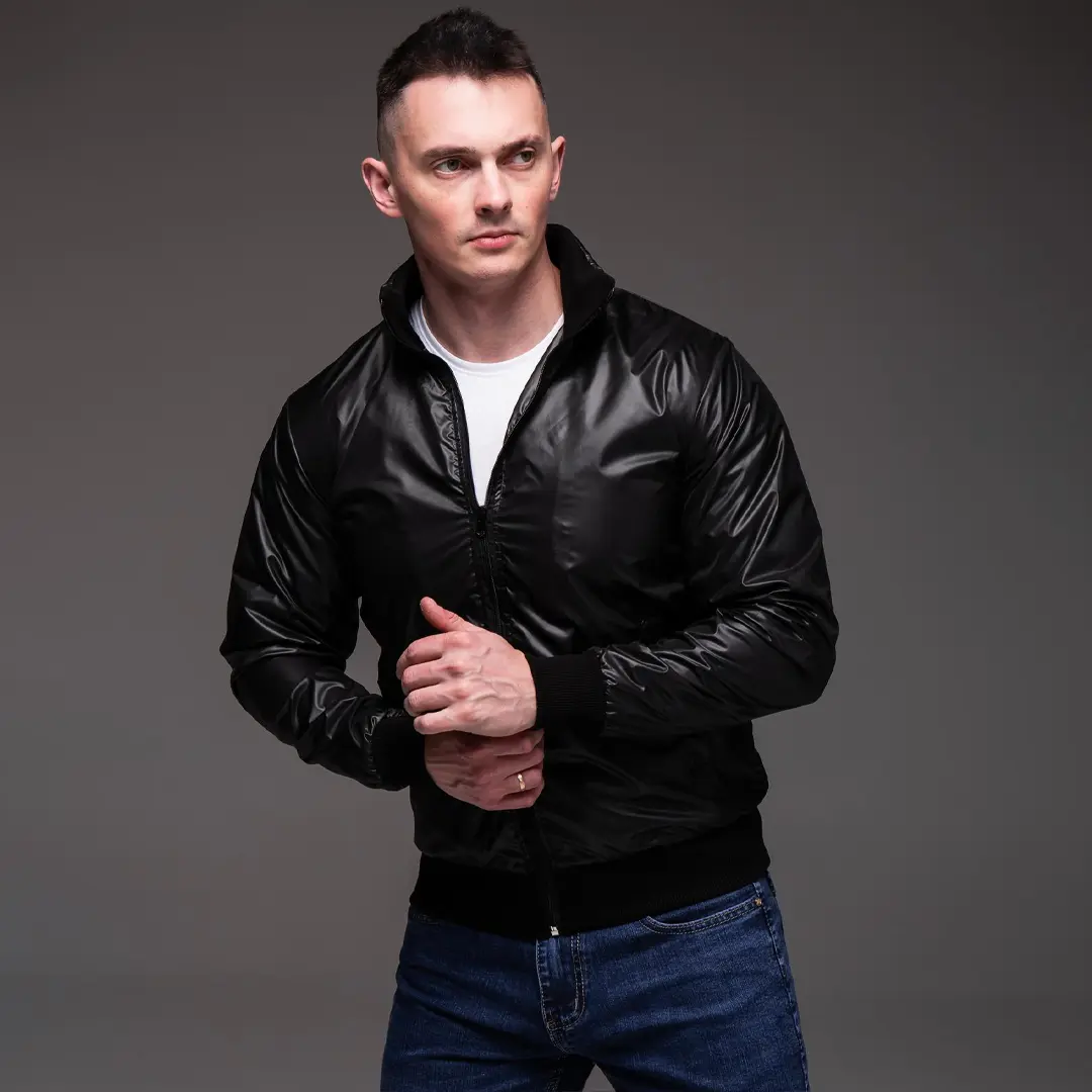 Чоловіча вітрівка без капюшона (чорна)