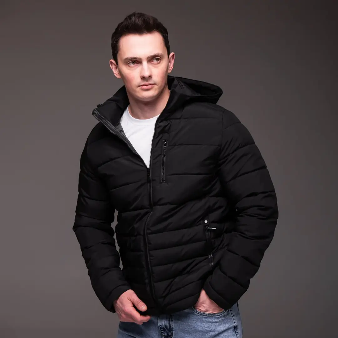 Демісезонна утеплена куртка Might (чорна)