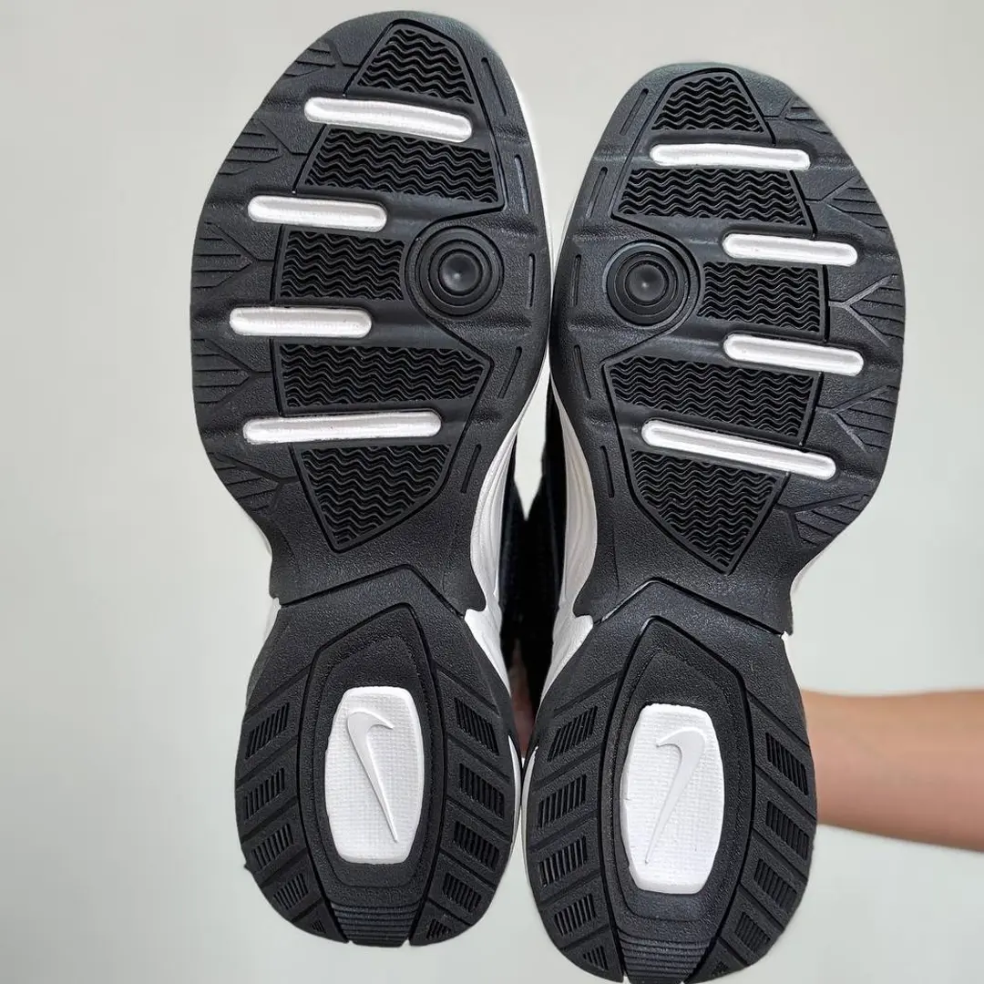 Кросівки Nike M K ЗИМА (хутро) black & white