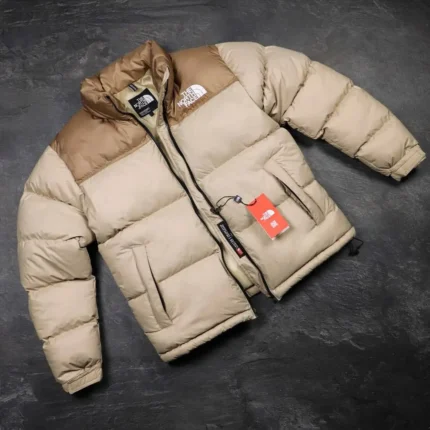 Жіночі зимові куртки Жіночий бежевий пуховик The North Face 700 Орхідея