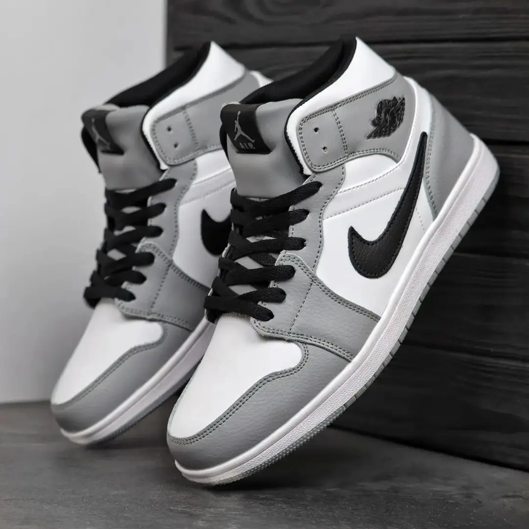 Зимові кросівки Nike Jordan Retro (white & gray) хутро