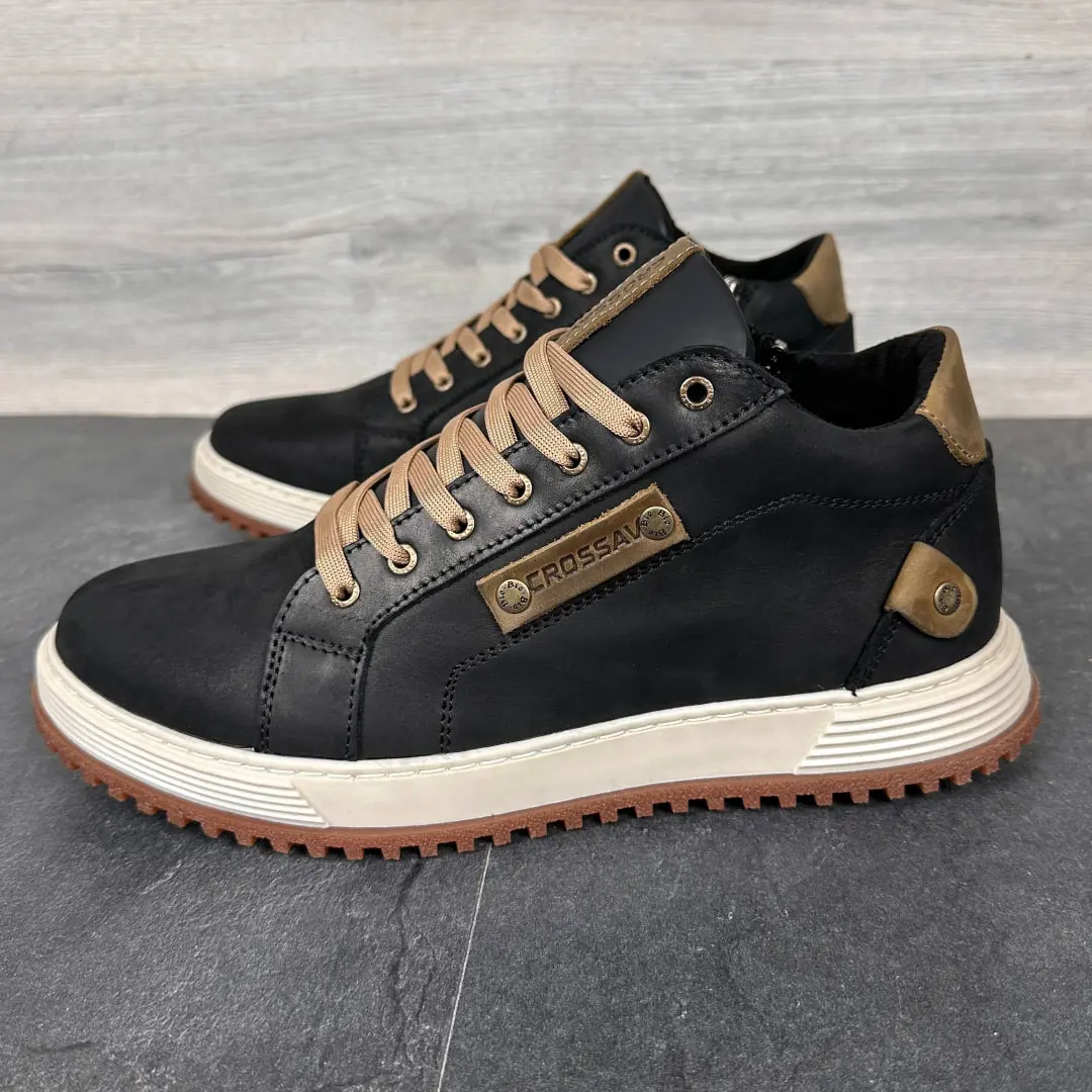 Чоловічі шкіряні зимові черевики