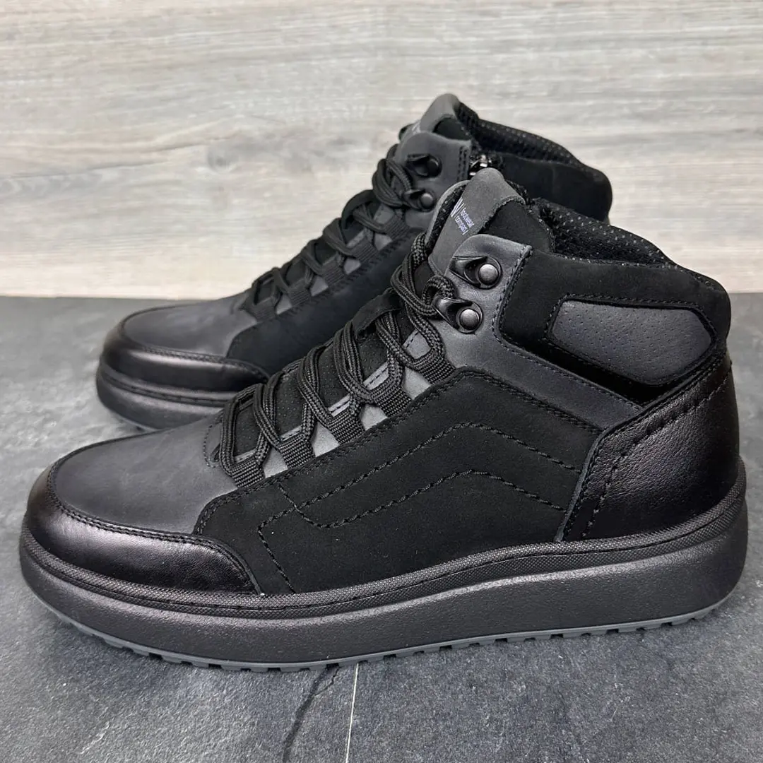 Чоловічі шкіряні зимові черевики LP (чорні)