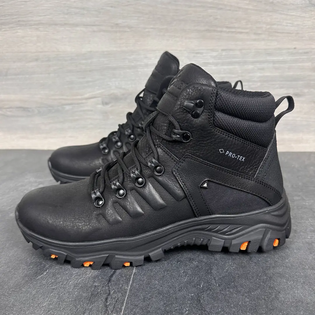 Чоловічі шкіряні зимові кросівки (чорні)