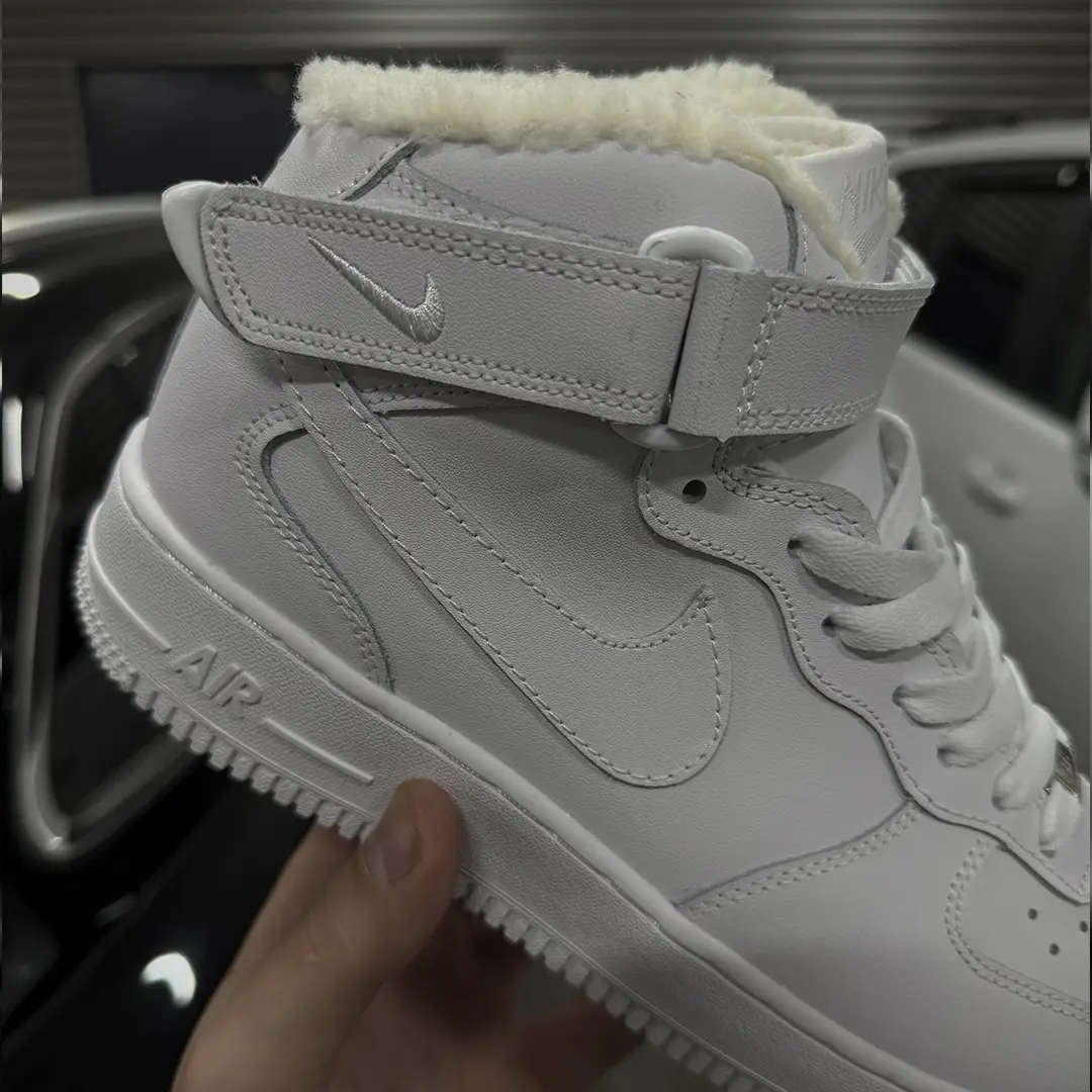Зимові кросівки з хутром Nike Air Force (white)