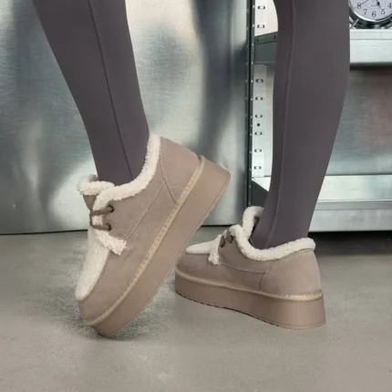 Термо взуття жіноче зимове Жіночі кеди UGG зимові з натуральної замші Stilli UG120-4 Орхідея
