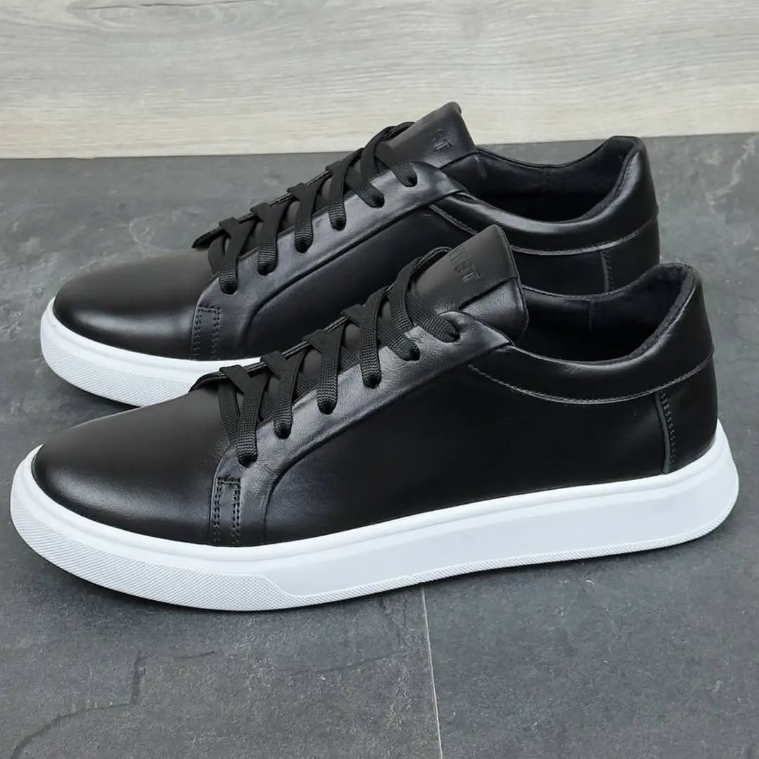 Чоловічі шкіряні напівчеревики К (чорні)