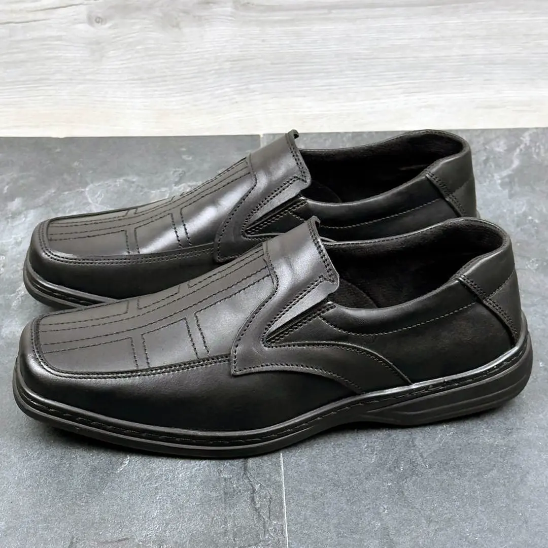 Чоловічі шкіряні туфлі модель Куб (чорні)