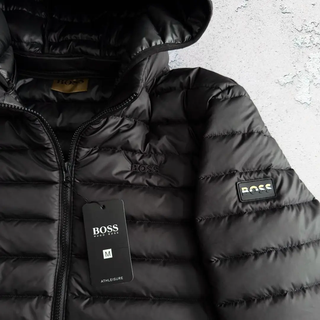 Демісезонна куртка Вoss (чорна)