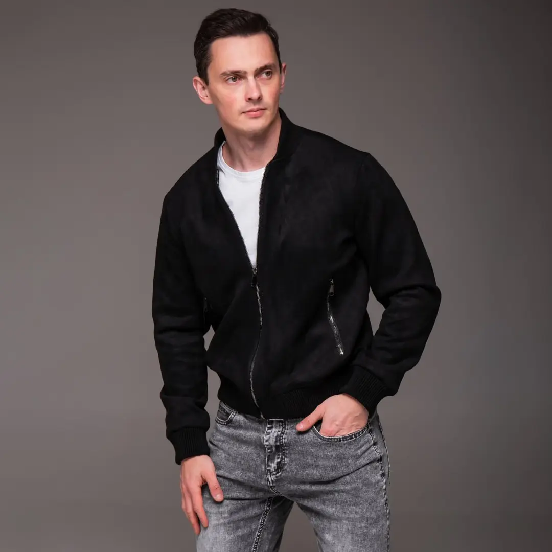 Замшева куртка Trendy комір стійка (чорна)