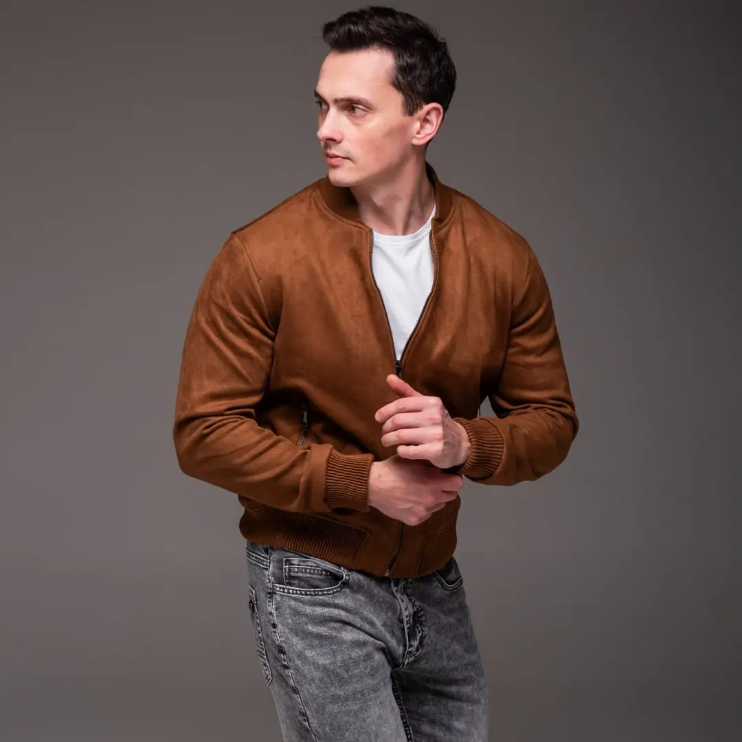 Замшева куртка Trendy комір стійка (коричнева)